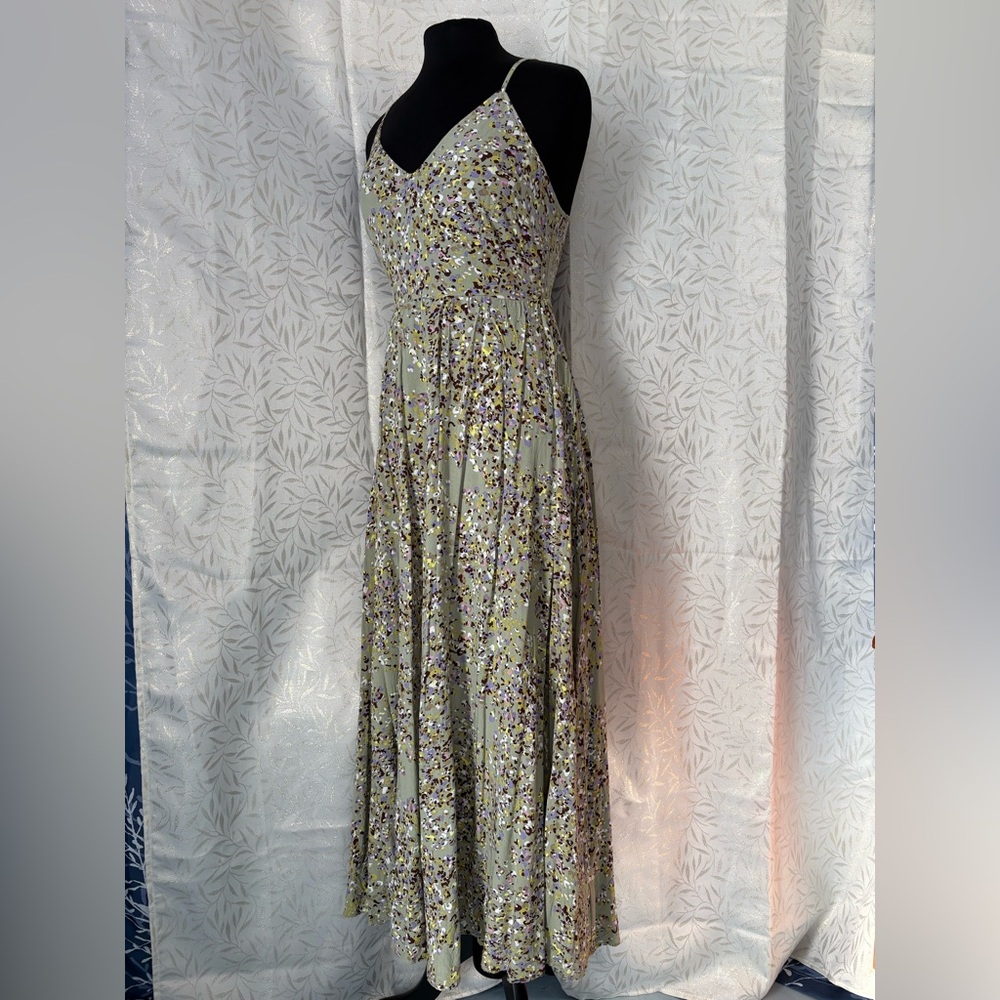 Elegant Floral Maxi Dress in Soft Light Green, Yellow, and Purple